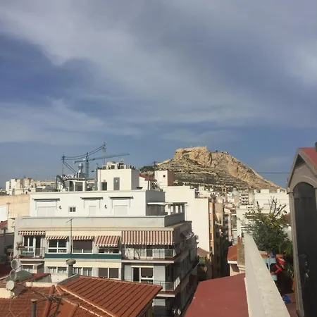 Atico Centrico Junto A La Playa *